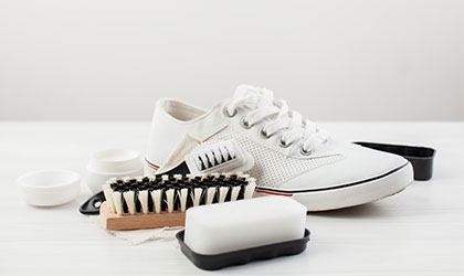 Як ефективно почистити взуття із сіткою?