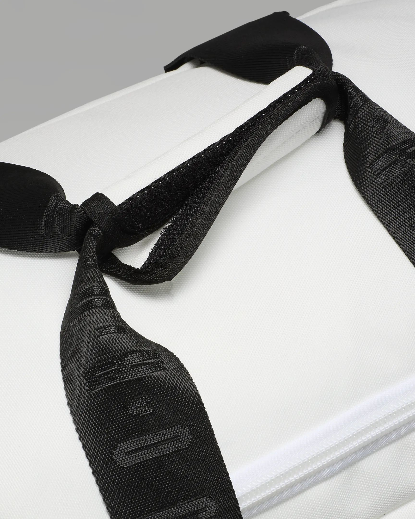 Сумка Nike Air Jordan Velocity Duffle Bag SM0920-001