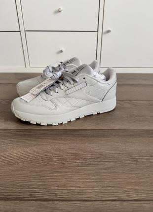 Кросівки Margiela x Reebok HO5534