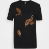 Футболка ONLKITA REG S/S LEAF/MOON TOP BOX JRS 15246473-Black-Print:BIG LEAVES ONLY L Чорний 15246473-BLACK-PRINT:BIG