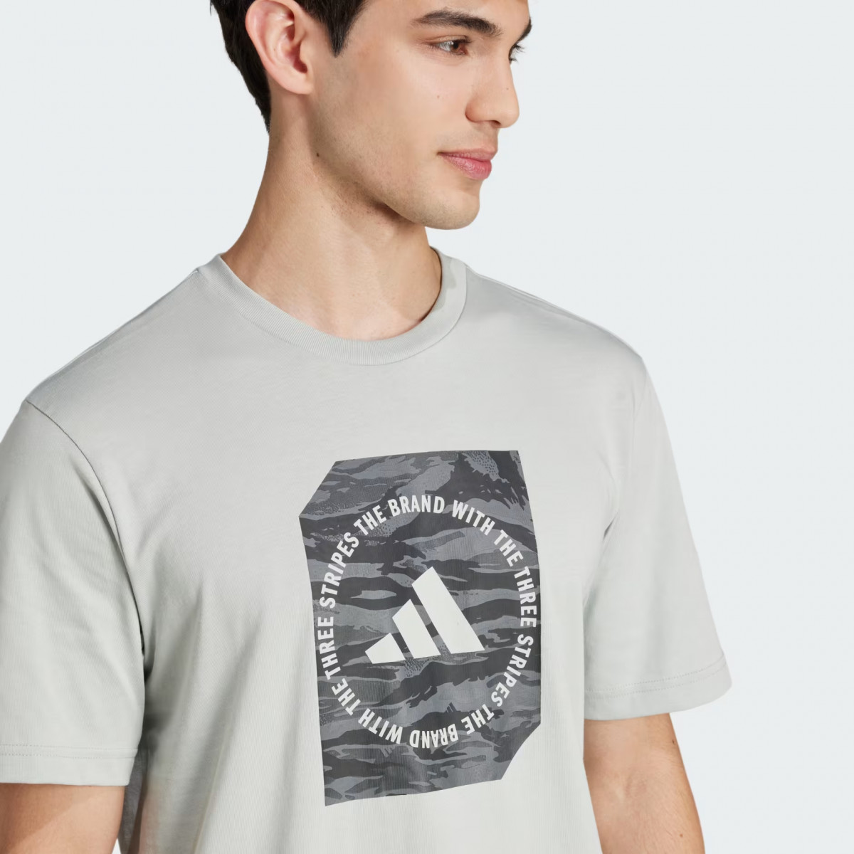 Футболка M C CAMO BOX T JI6762 Adidas 2XL Сірий JI6762
