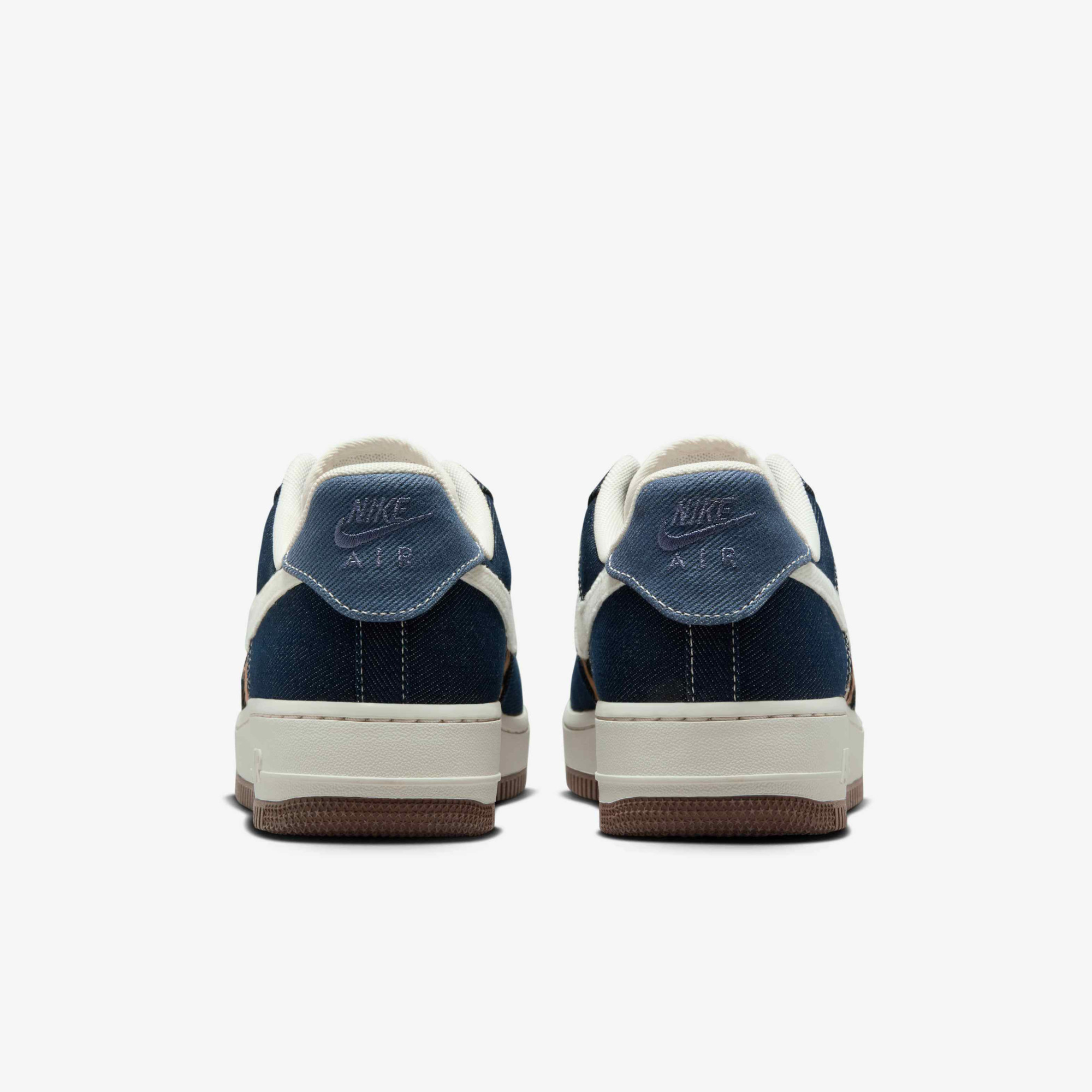 Кросівки Nike Air Force 1'07 IB3674-400