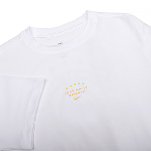 Футболка Nike W NSW TEE SS BF SISTERHOOD DX7940-100