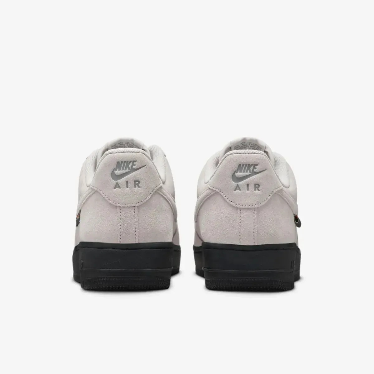 Кросівки Nike Air Force 07 HQ3822 001