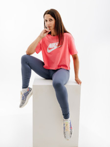 Футболка Nike W NSW TEE ESSNTL CRP ICN FTR BV6175-894