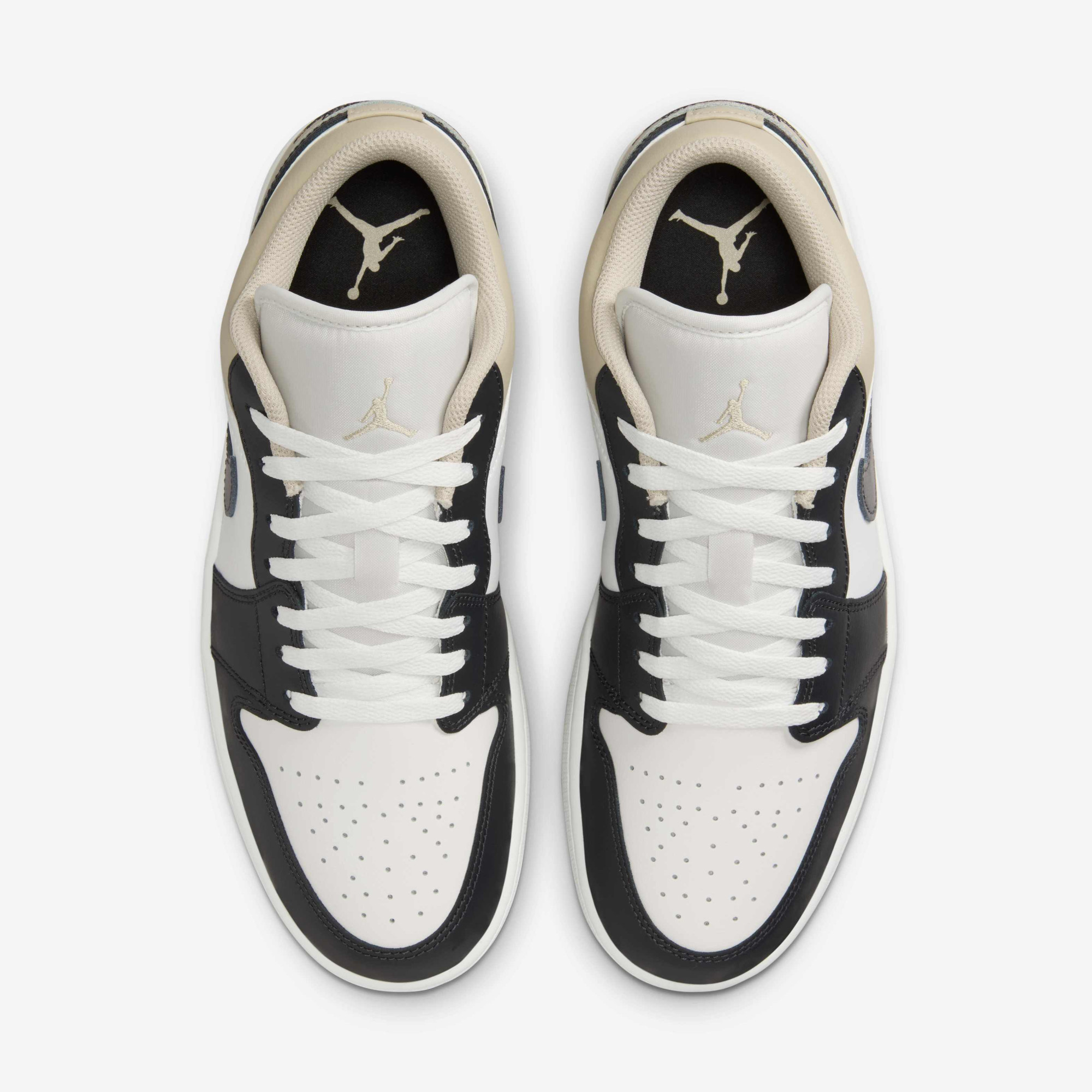 Кросівки чоловічі Air Jordan 1 Low White/Black 553558-153