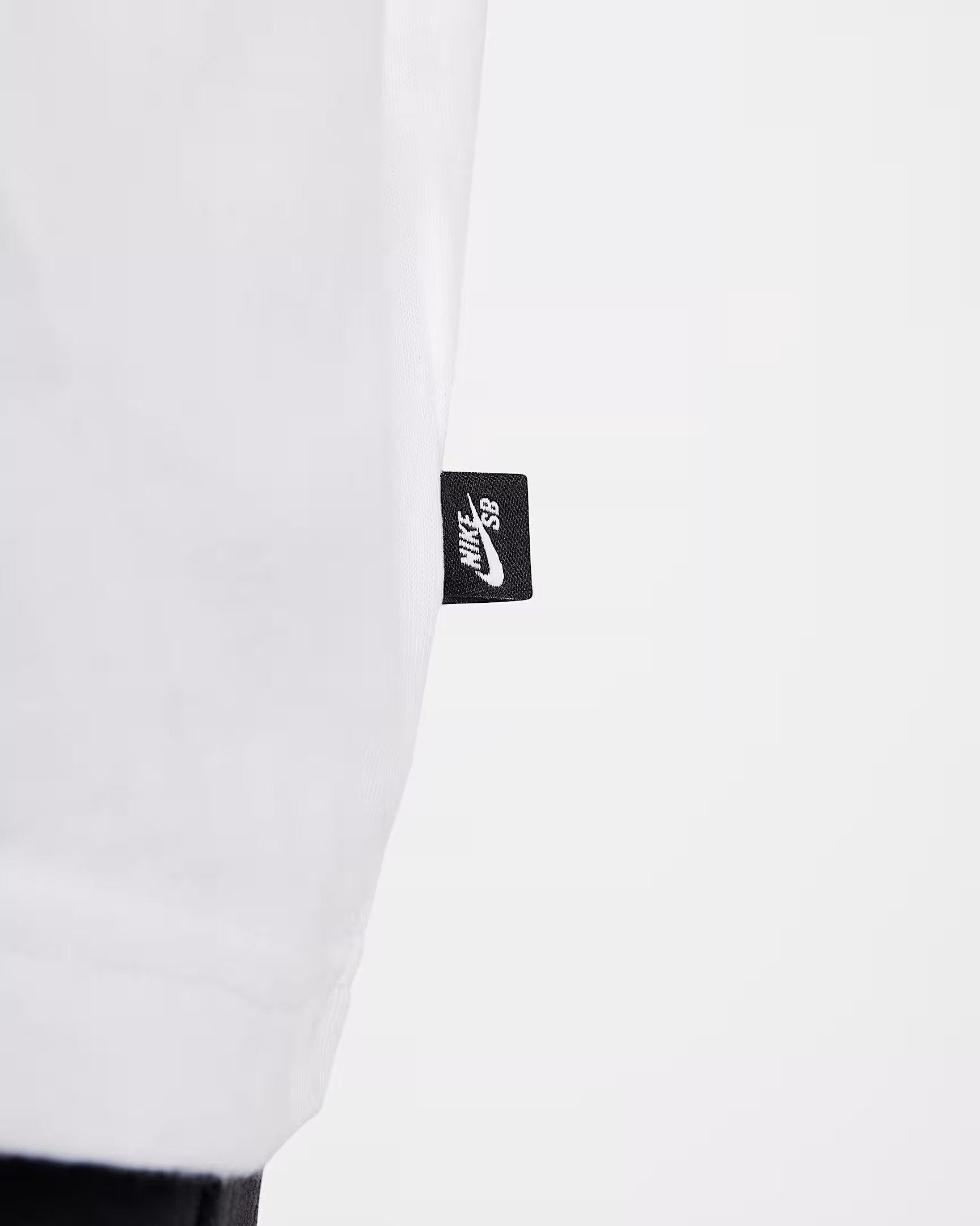 Футболка Nike Tee SB Grafitti White FZ6712-100