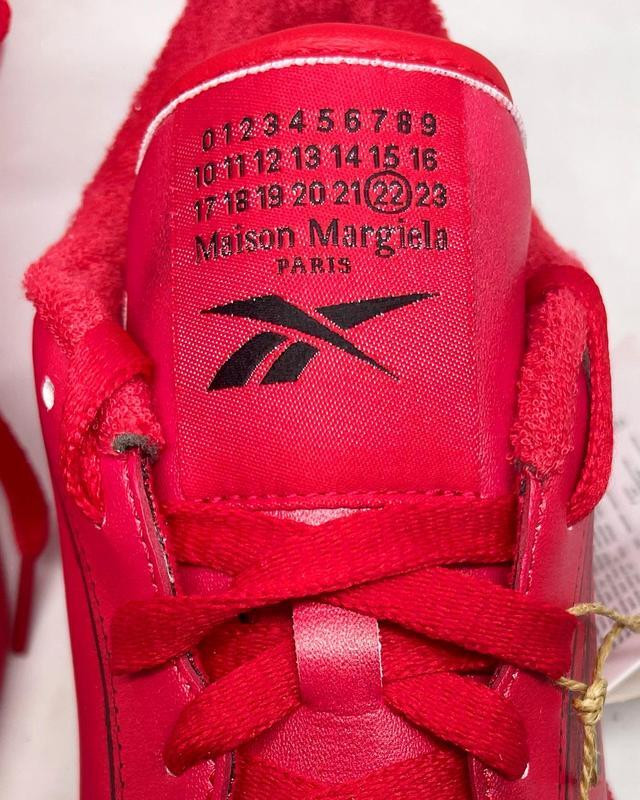 Кросівки Margiela x Reebok HO2408