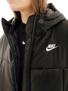 Куртка Nike CLSC PARKA FB7675-010