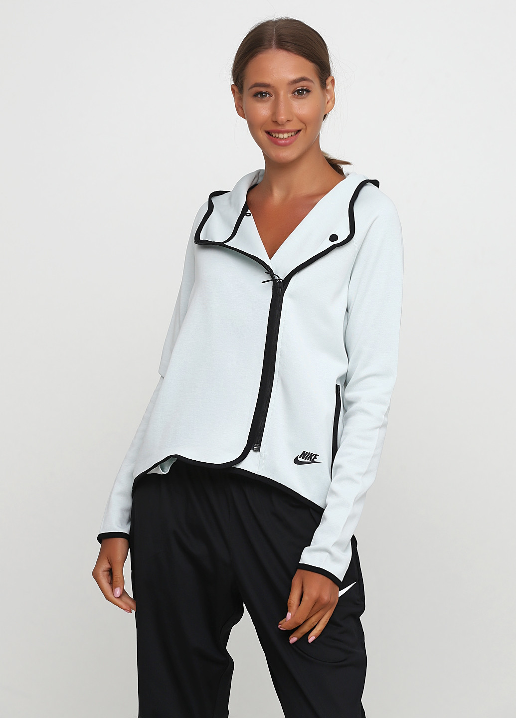 W NSW TCH FLC CAPE FZ 908822-006