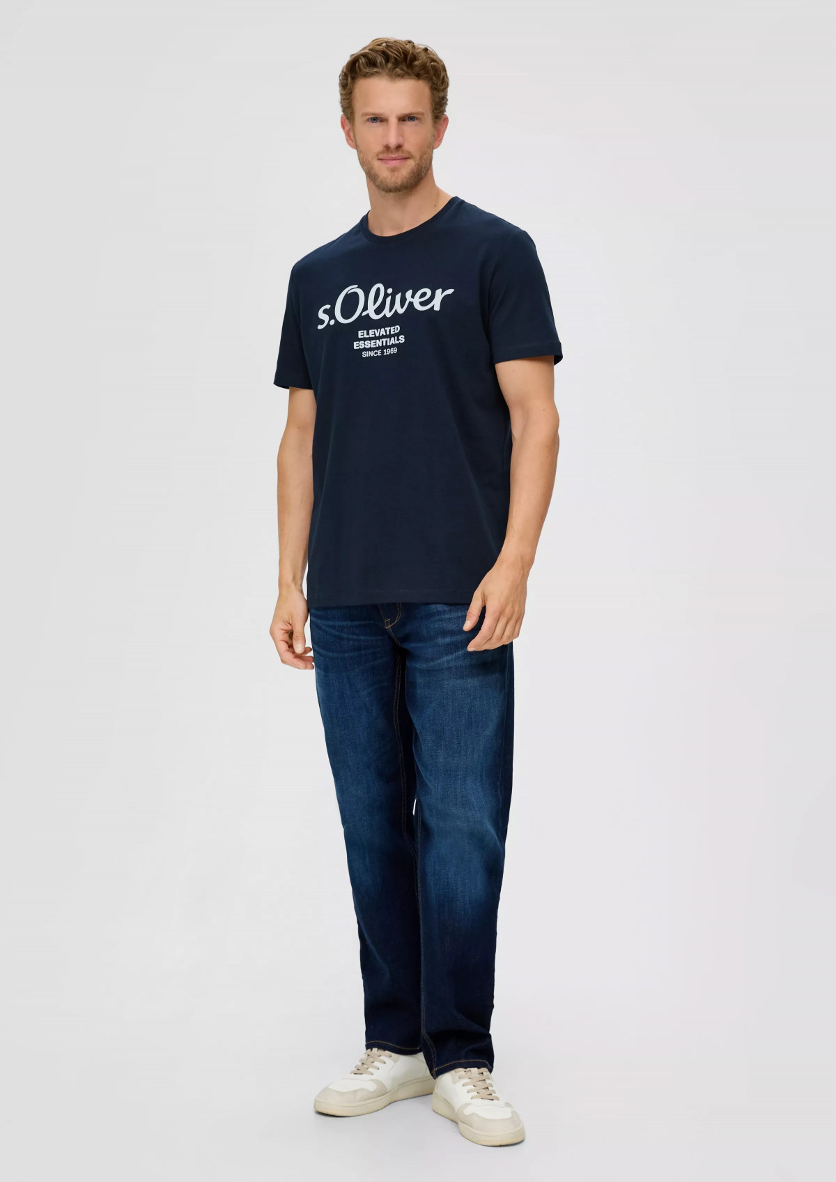 Футболка T-shirt à logo imprimé 2139909.59D1 s.Oliver L Темно-синій 2139909.59D1
