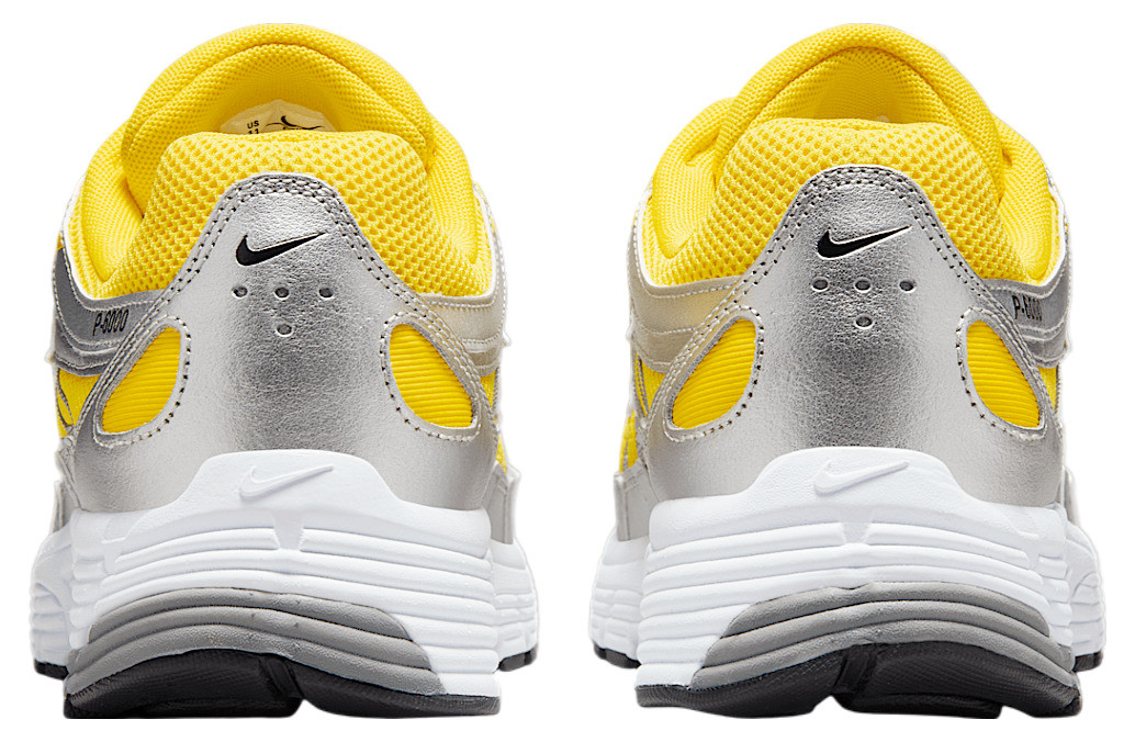 Кросівки Nike P-6000 Lightning Metallic Silver CD6404-701