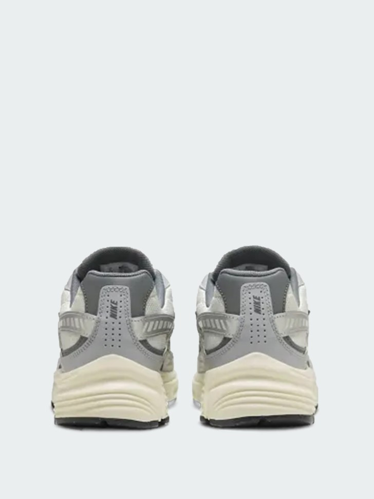 Кросівки Nike INITIATOR HQ1179-001