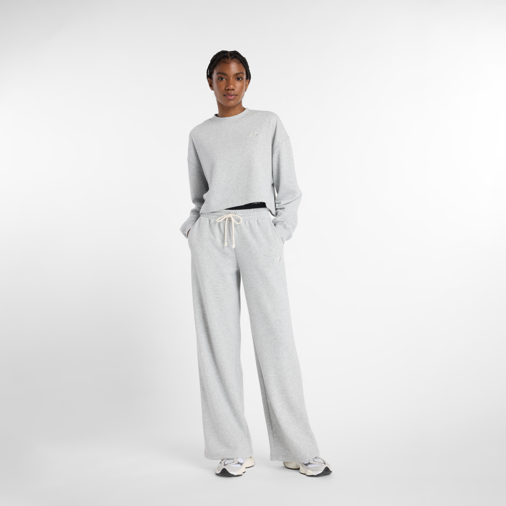 Штани жіночі New Balance Coastal Fleece Grey WP51503AGT L WP51503AGT