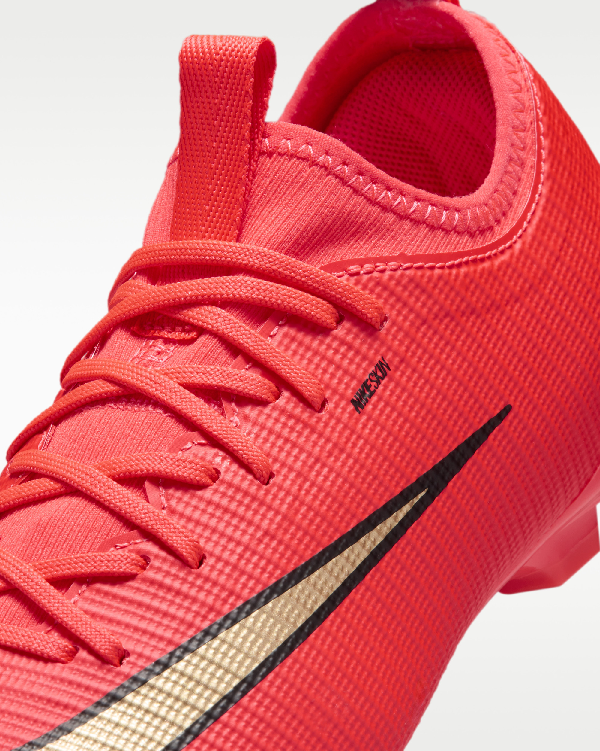 Бутси Nike JR VAPOR 17 ACADEMY FG/MG IM7359-600