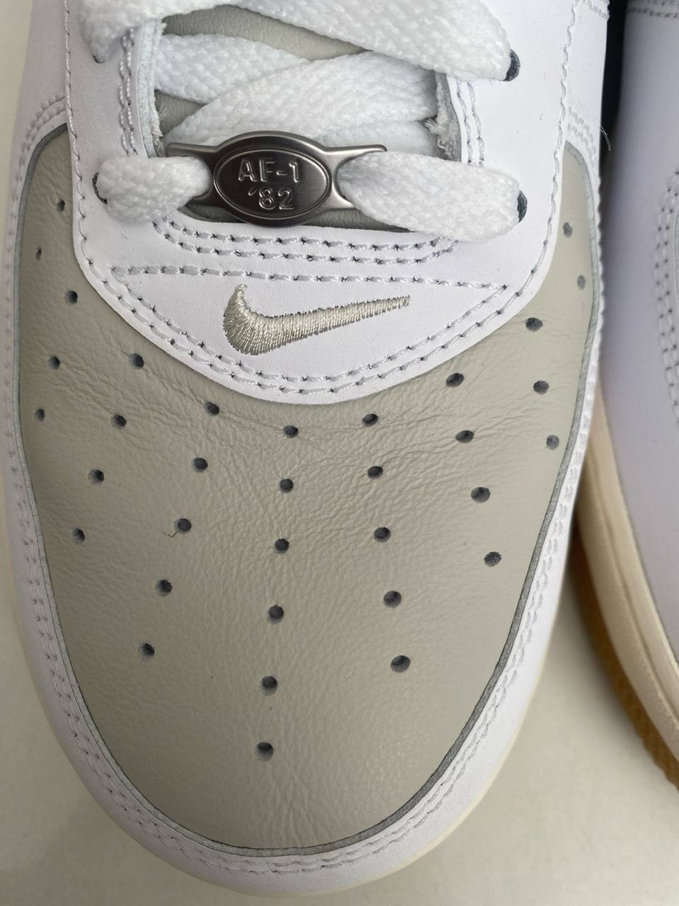 Кросівки Nike AIR FORCE 1 07 (Клас А) FQ8201-100-R1