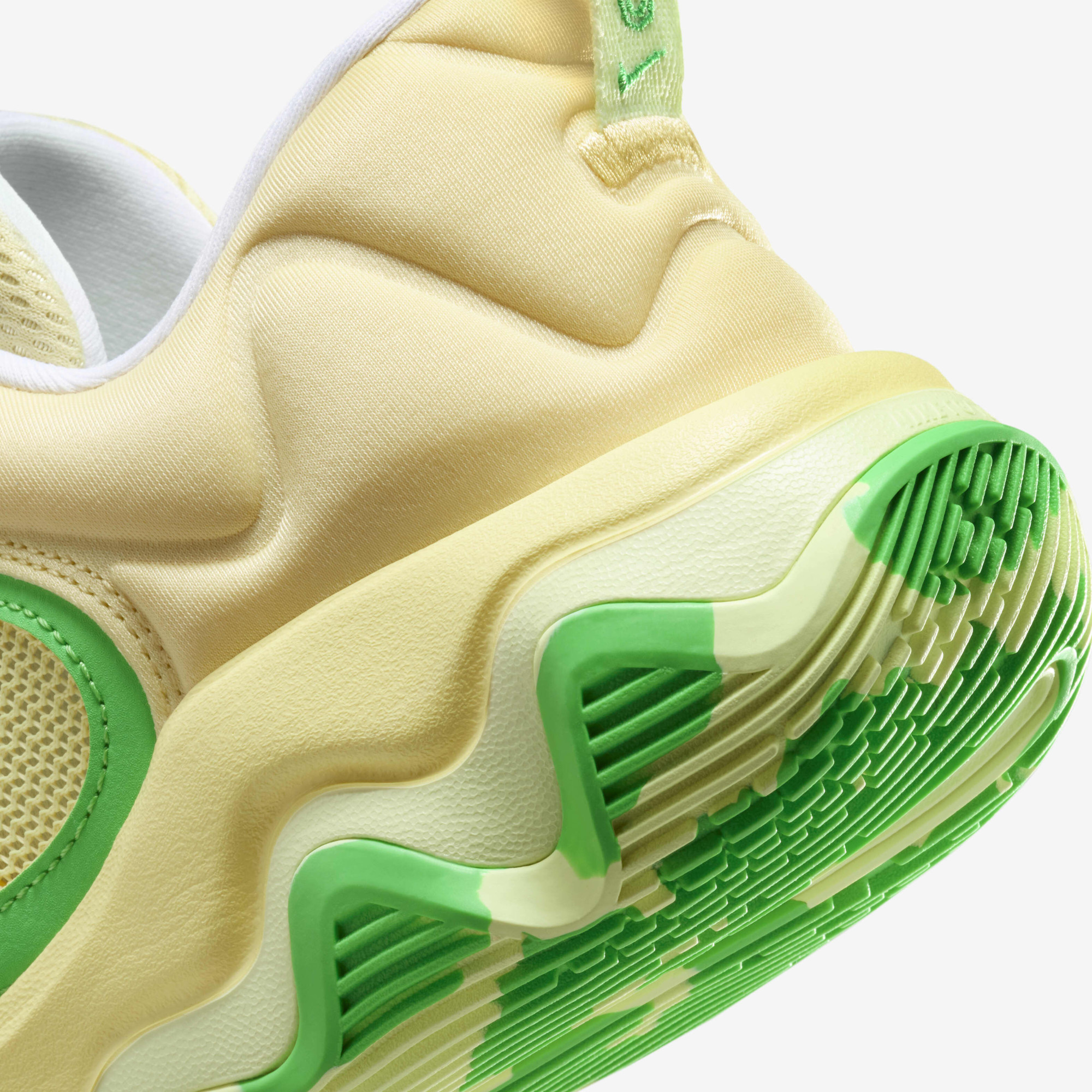 Кросівки Nike GIANNIS IMMORTALIT 3 DZ7533-700