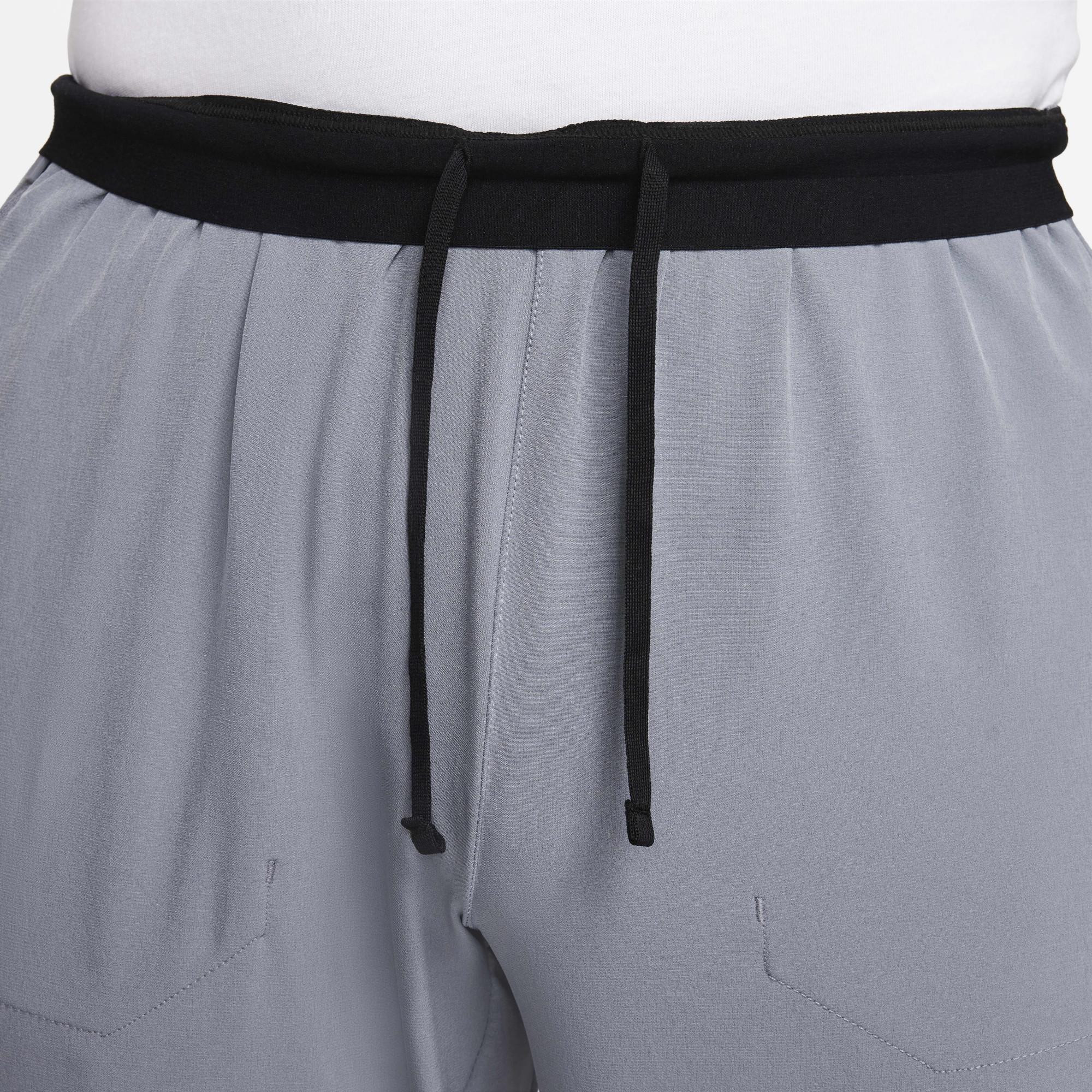 Штани ч NIKE SPORTSWEAR AIR MAX FQ2207-065