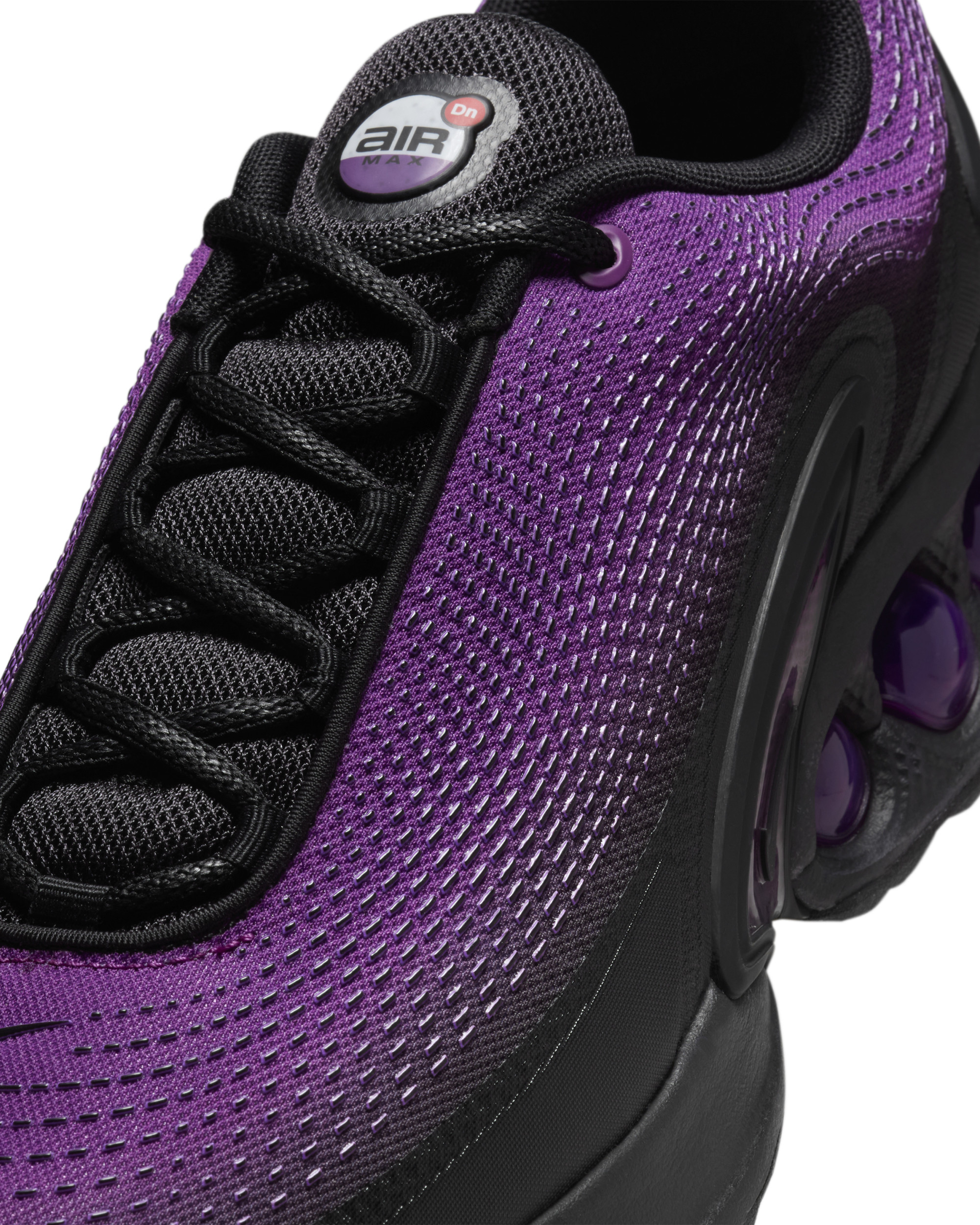 Кросівки чоловічі Nike Air Max Dn HQ3605-505