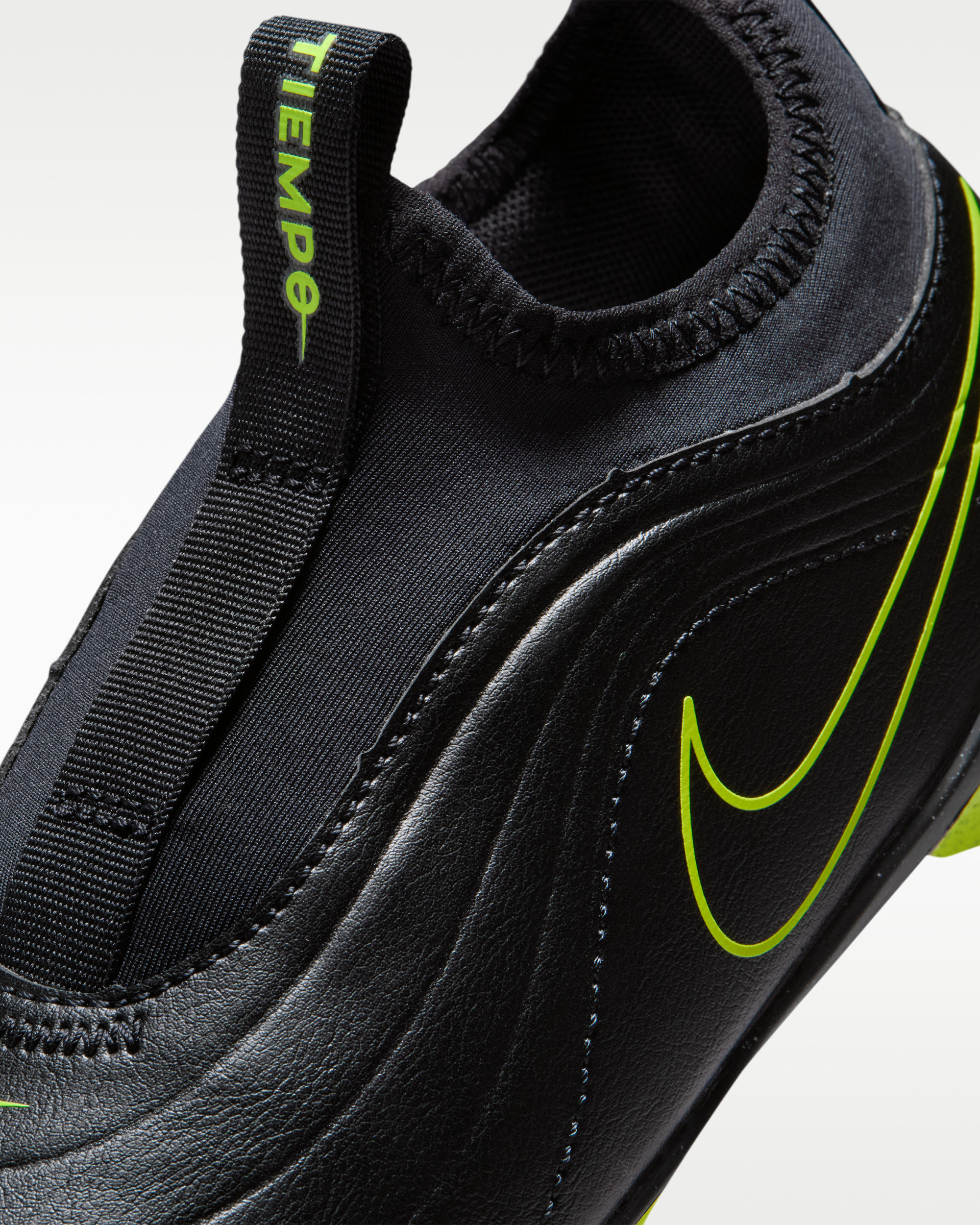 Бутси Nike JR TIEMPO MAESTRO FLEX FGMG PS IB5029-007