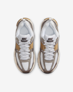 Кросівки Nike VOMERO 5 (GS) HF6998-004