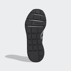 Кросівки чоловічі Adidas Swift Run EE4442