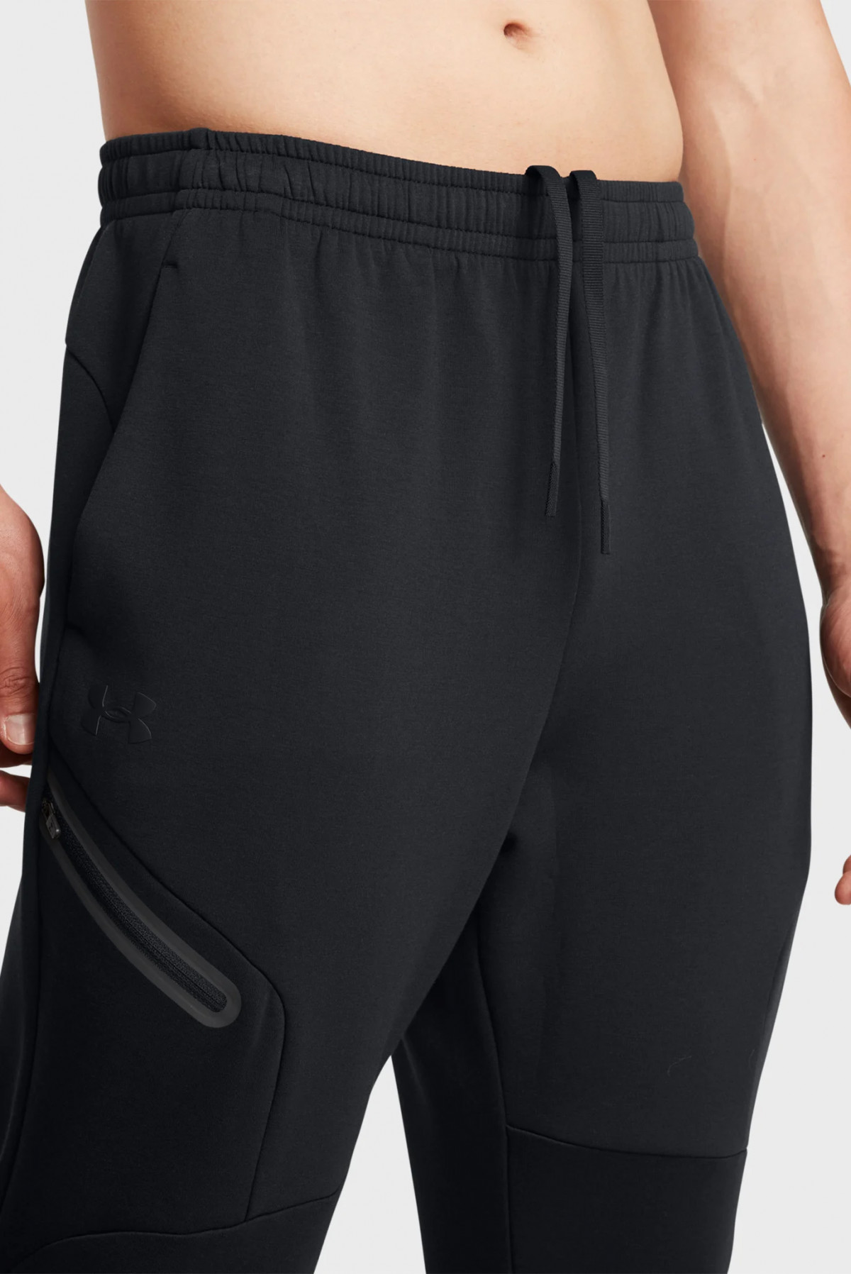 Штани спортивні UA Unstoppable Flc Jgr EU 1389353-001 Under Armour S Чорний 1389353-001