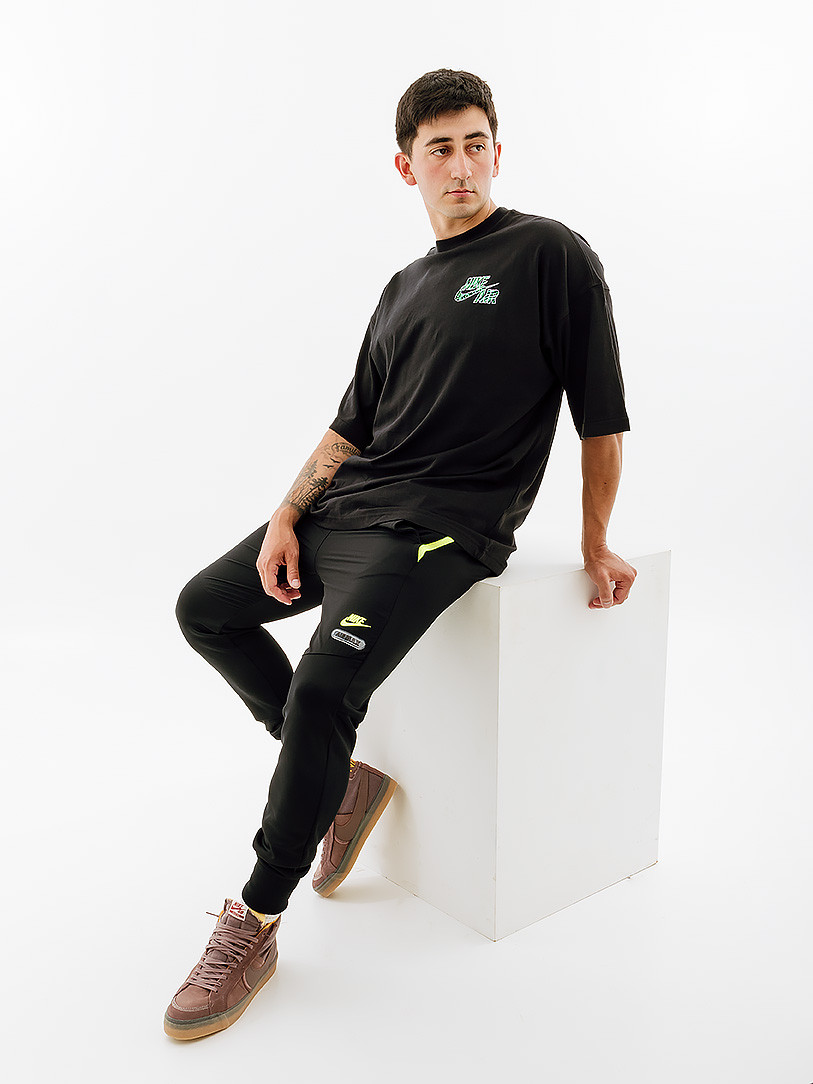 Штани Nike M NSW AIR MAX PK JOGGER FB1436-010
