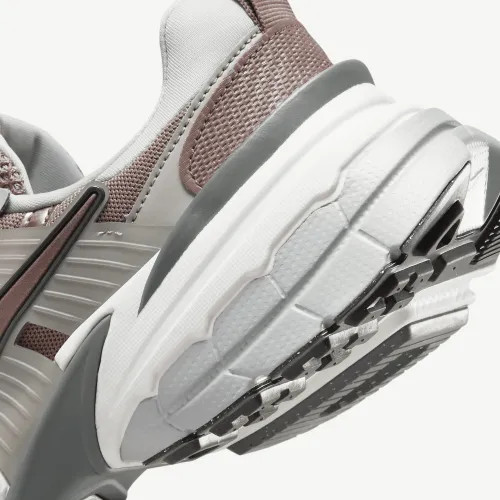 Кросівки Nike V2K Run 'Smokey Mauve' FD0736-200