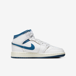 Кросівки FN7432-141 Jordan FN7432-141