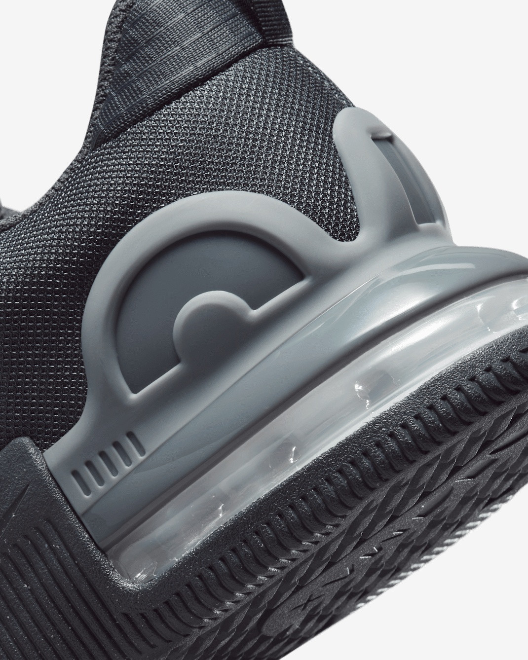 Кросівки Nike M AIR MAX ALPHA TRAINER 5 DM0829-003