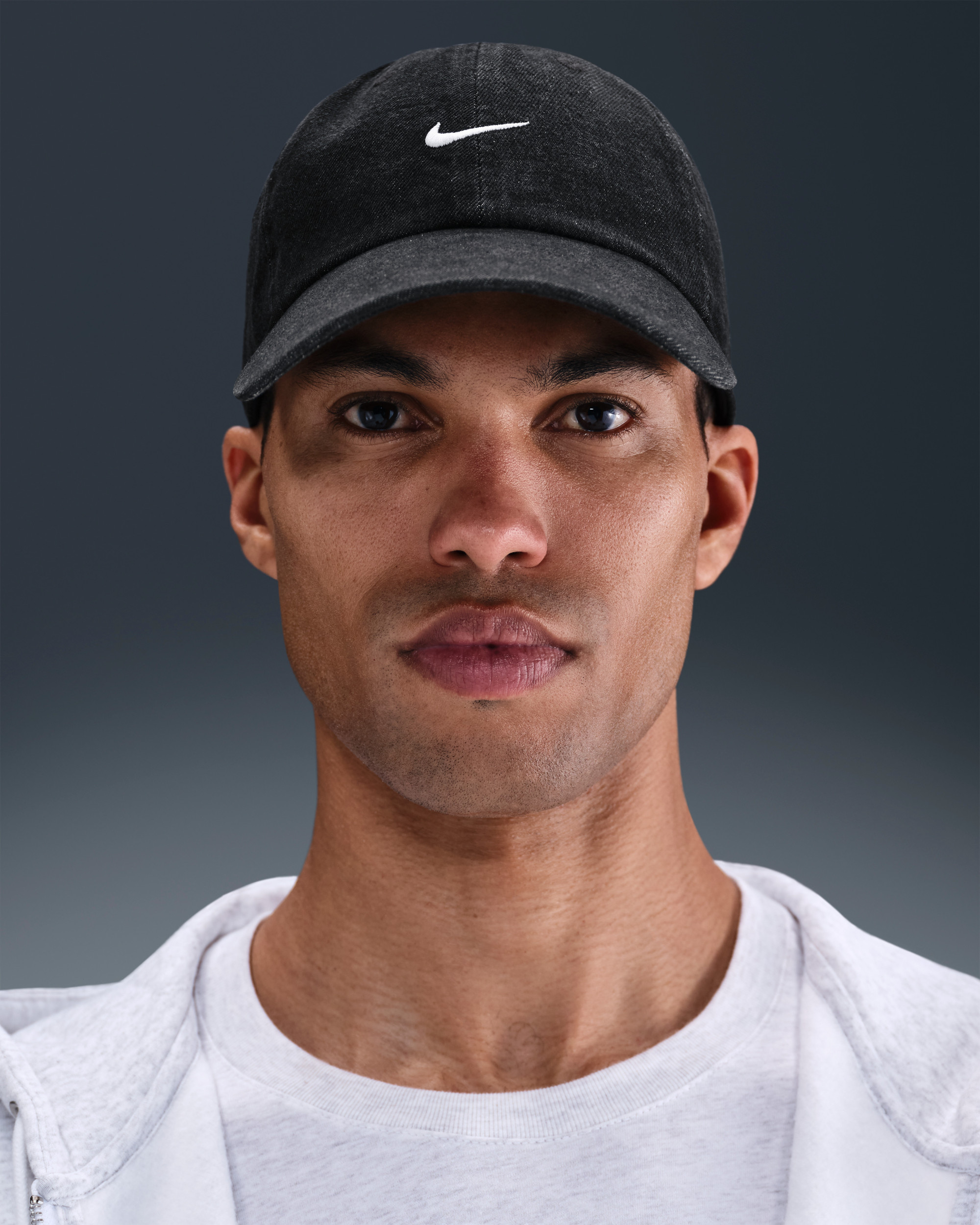 Бейсболка Nike U CLUB CAP U CB DENIM 24 L HF0383-010