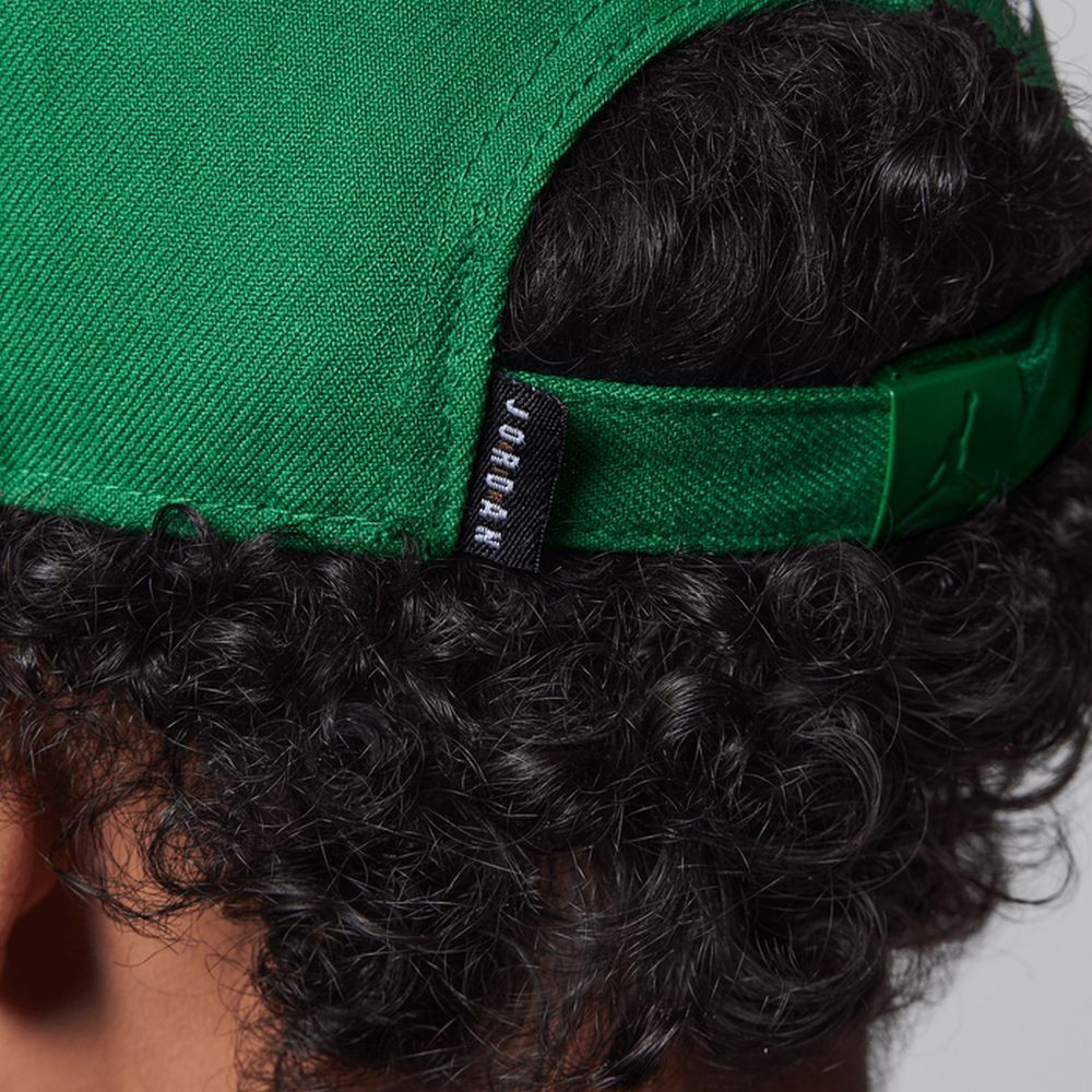 Бейсболка Jordan Signature Curved Brim Cap 9A9028-E1P