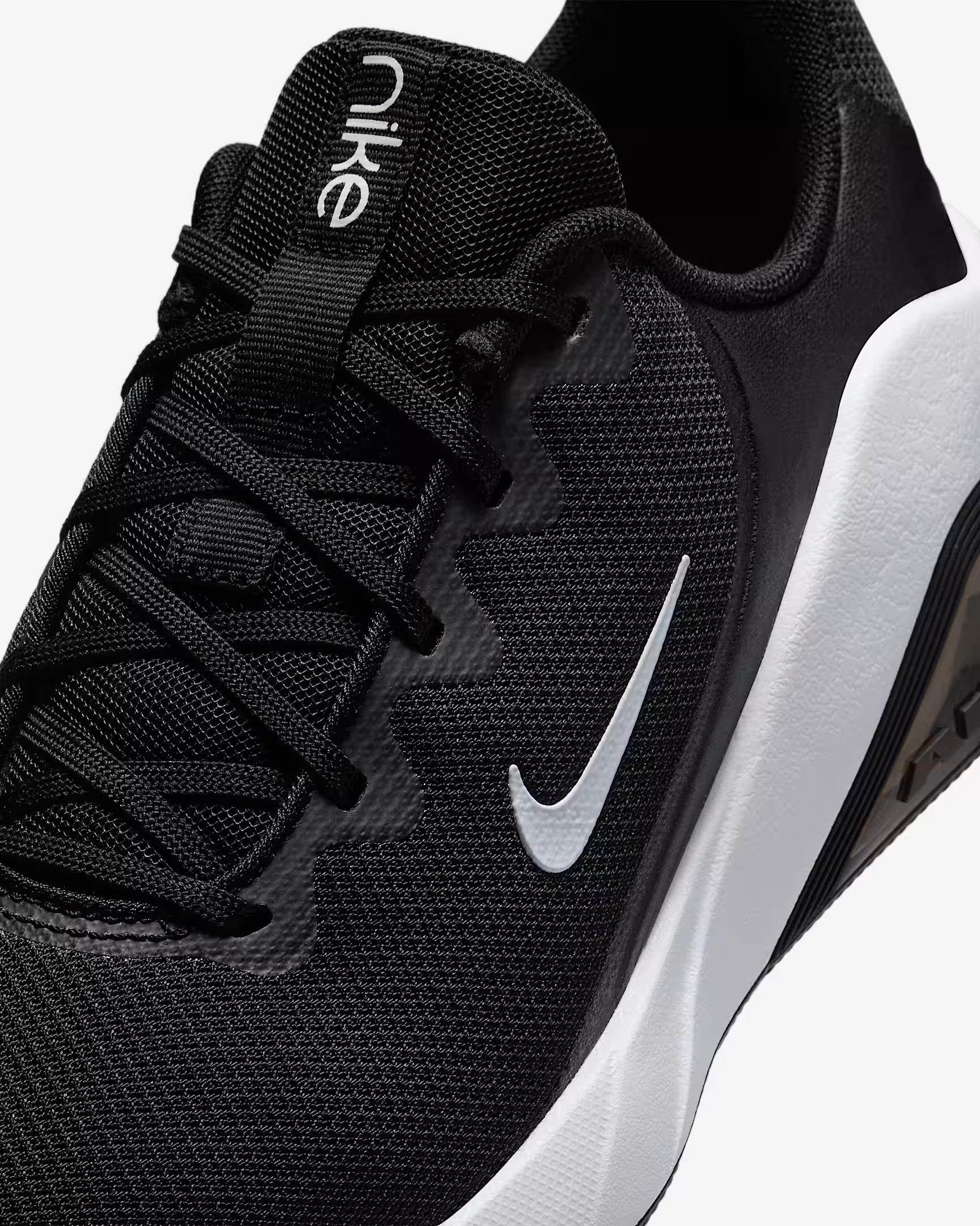 Кросівки W NIKE AIR ZOOM BELLA 7 FZ1689-003