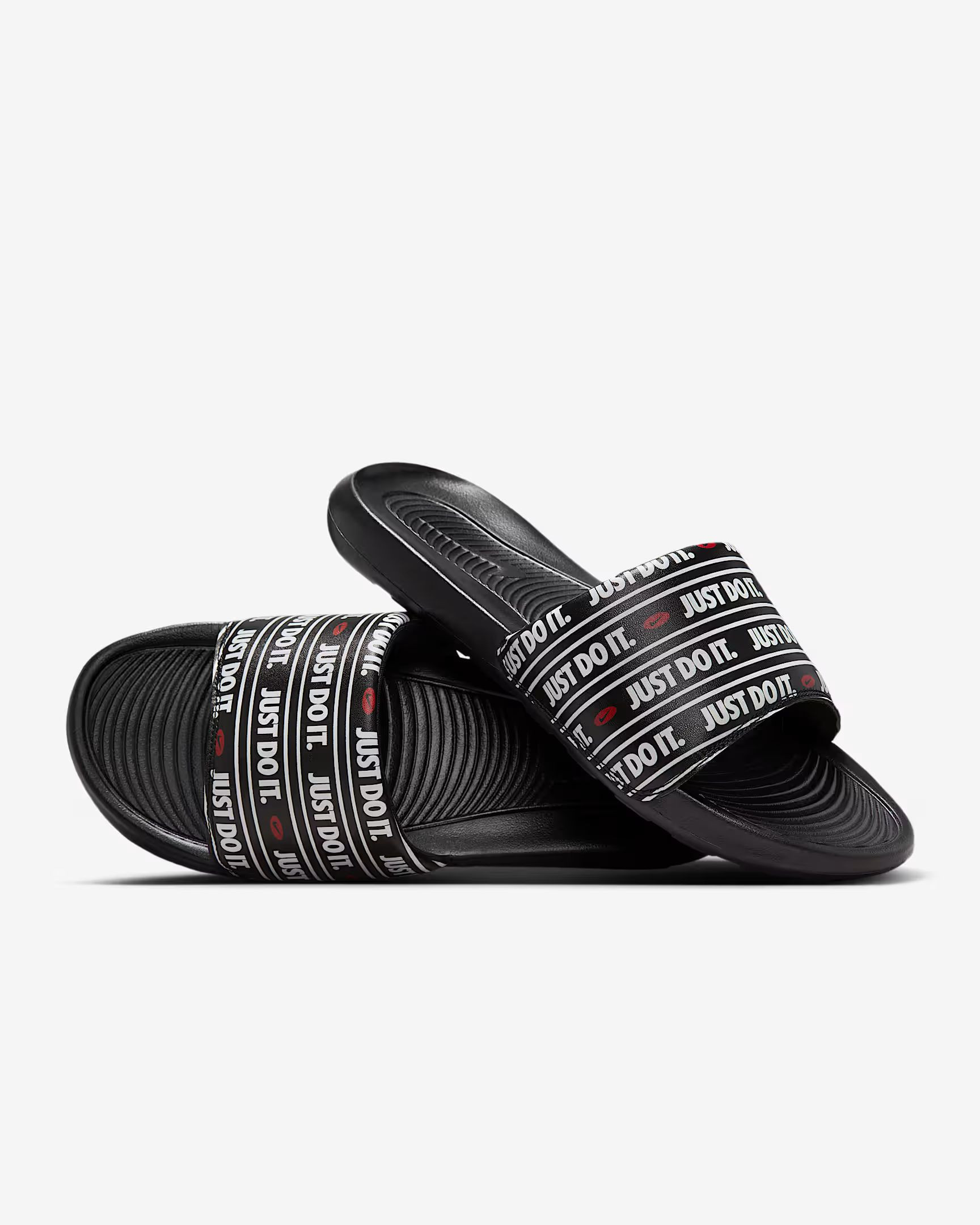 Тапочки Nike Victori One Slide Print CN9678-015
