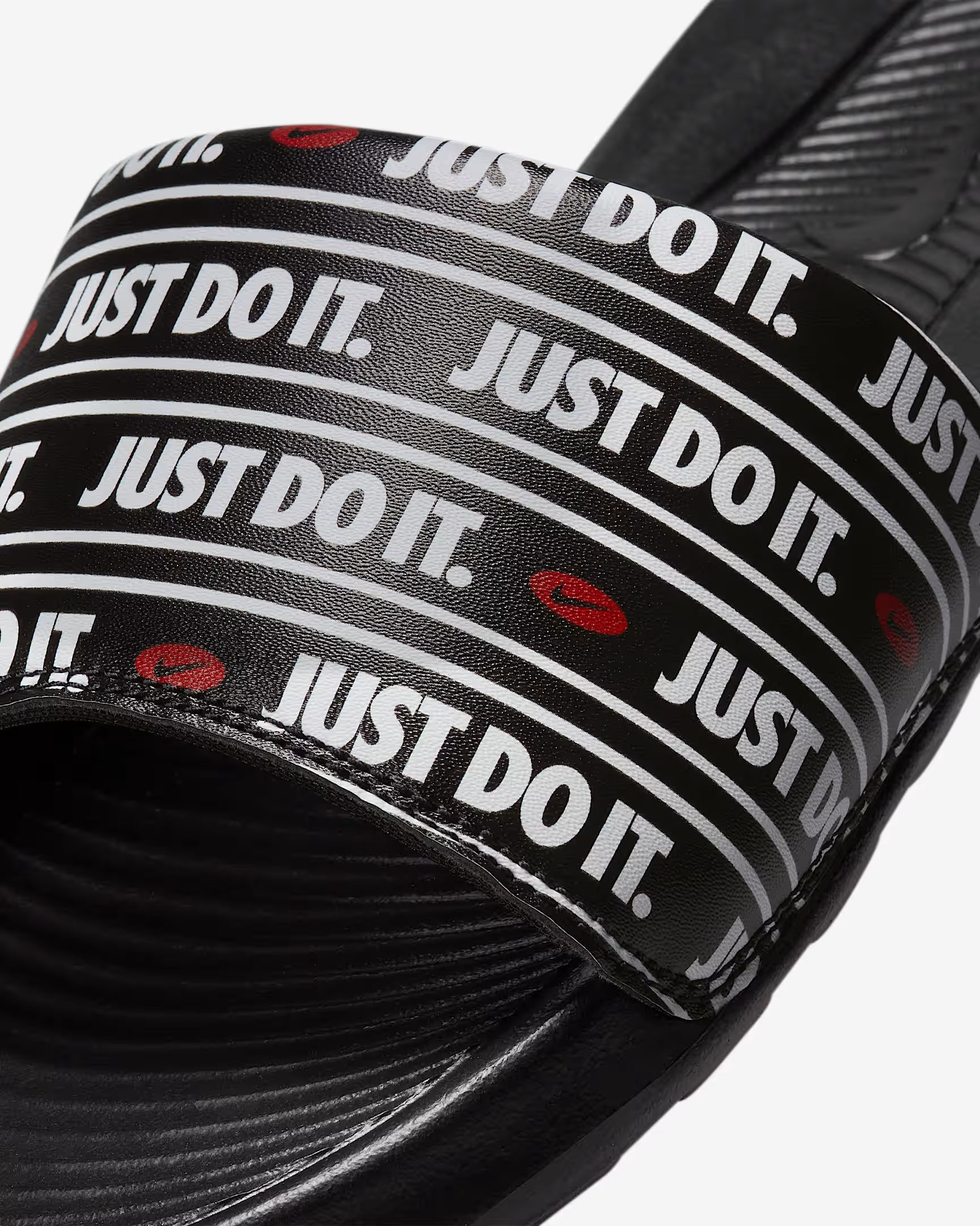 Тапочки Nike Victori One Slide Print CN9678-015