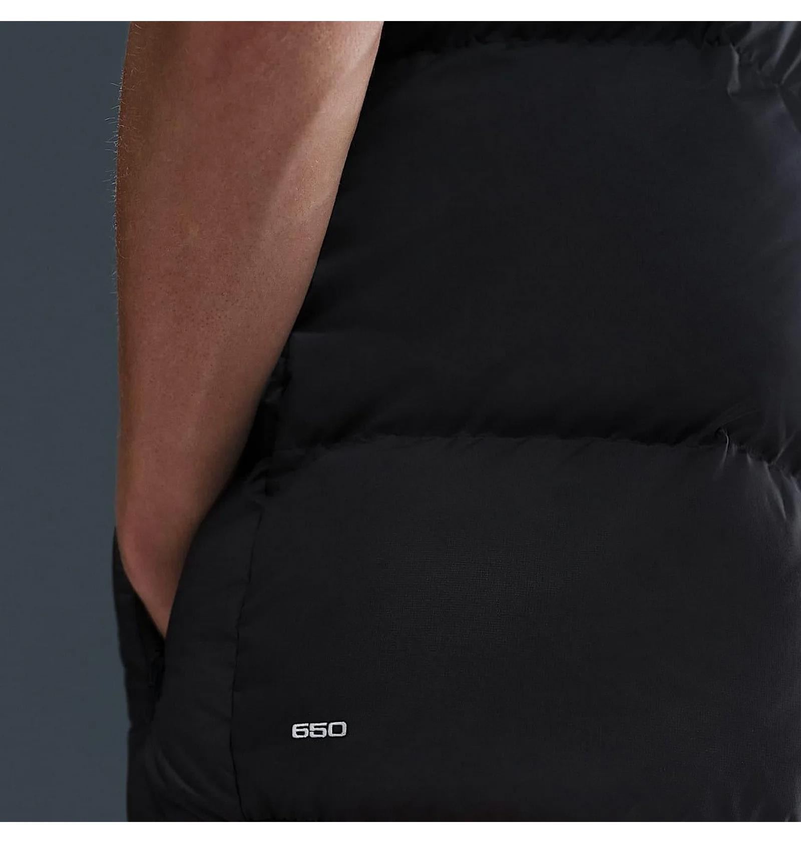 Жилетка Nike M TF CLUB PUFFER VEST 650 IB2977-010