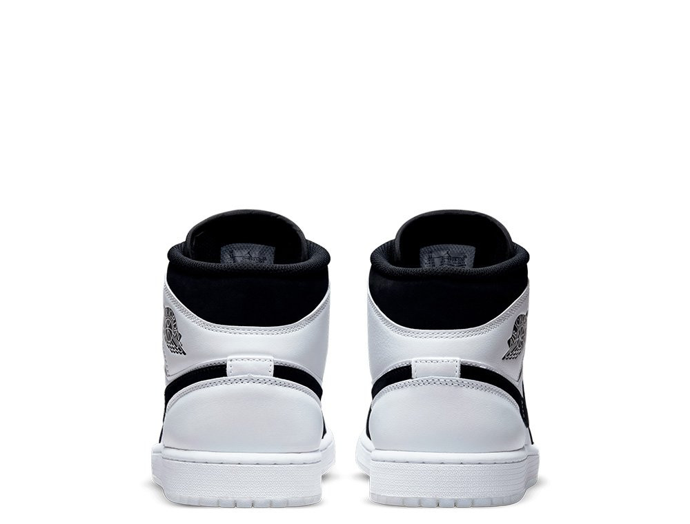 Кросівки AIR JORDAN 1 MID SE WHITE/BLACK DH6933-100