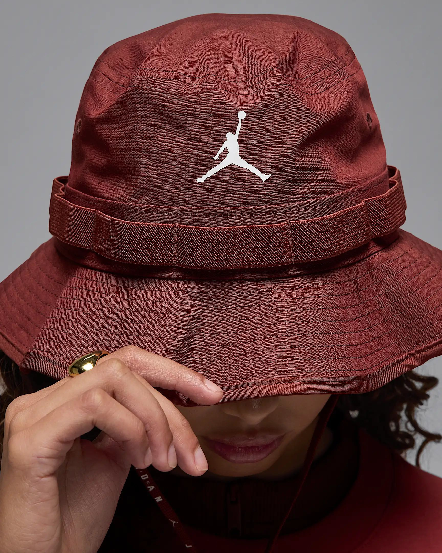 Панама Nike Air Jordan Apex Bucket Hat HM5753-231