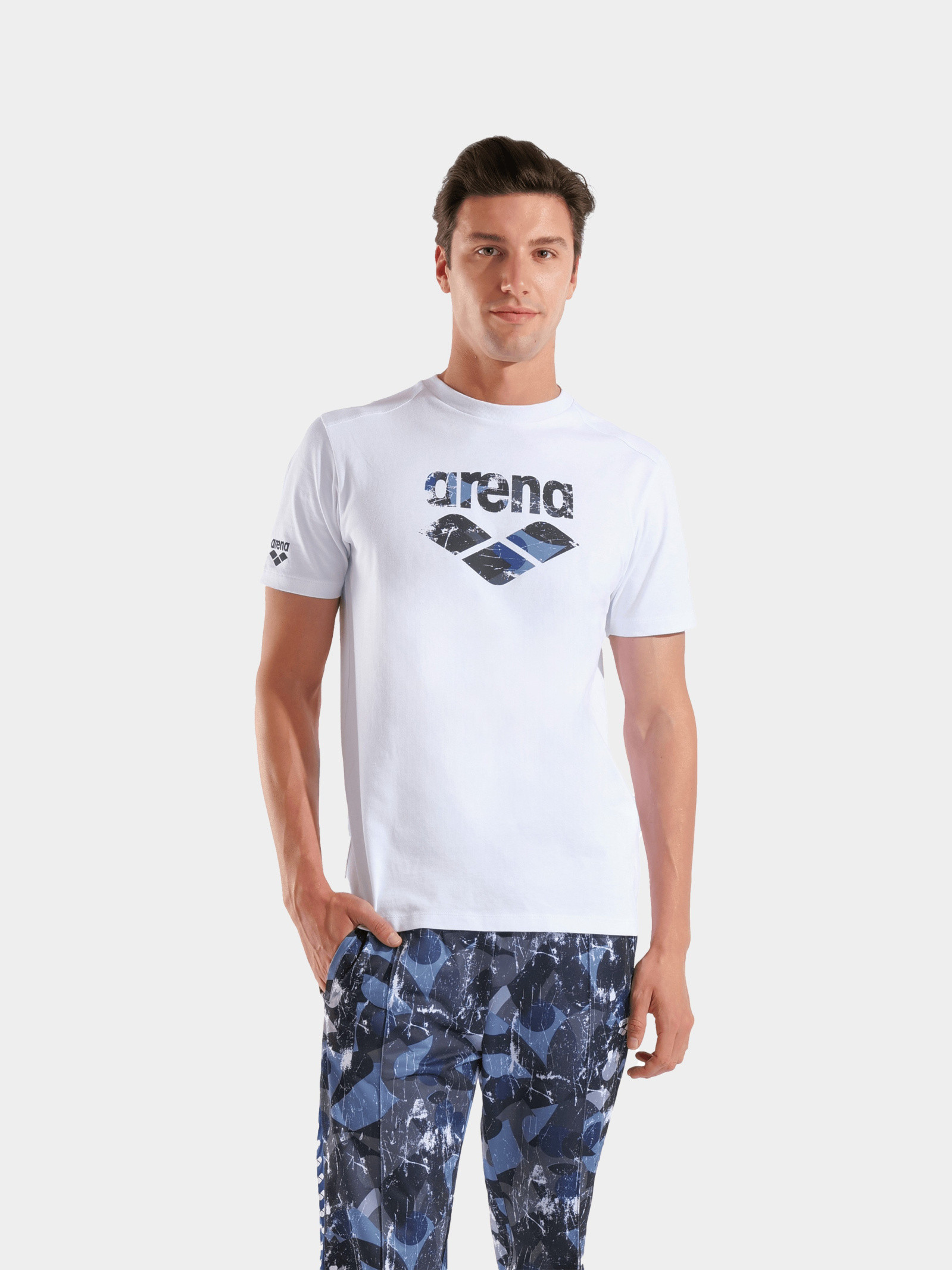 Футболка Arena T-SHIRT BIG LOGO 010195-100