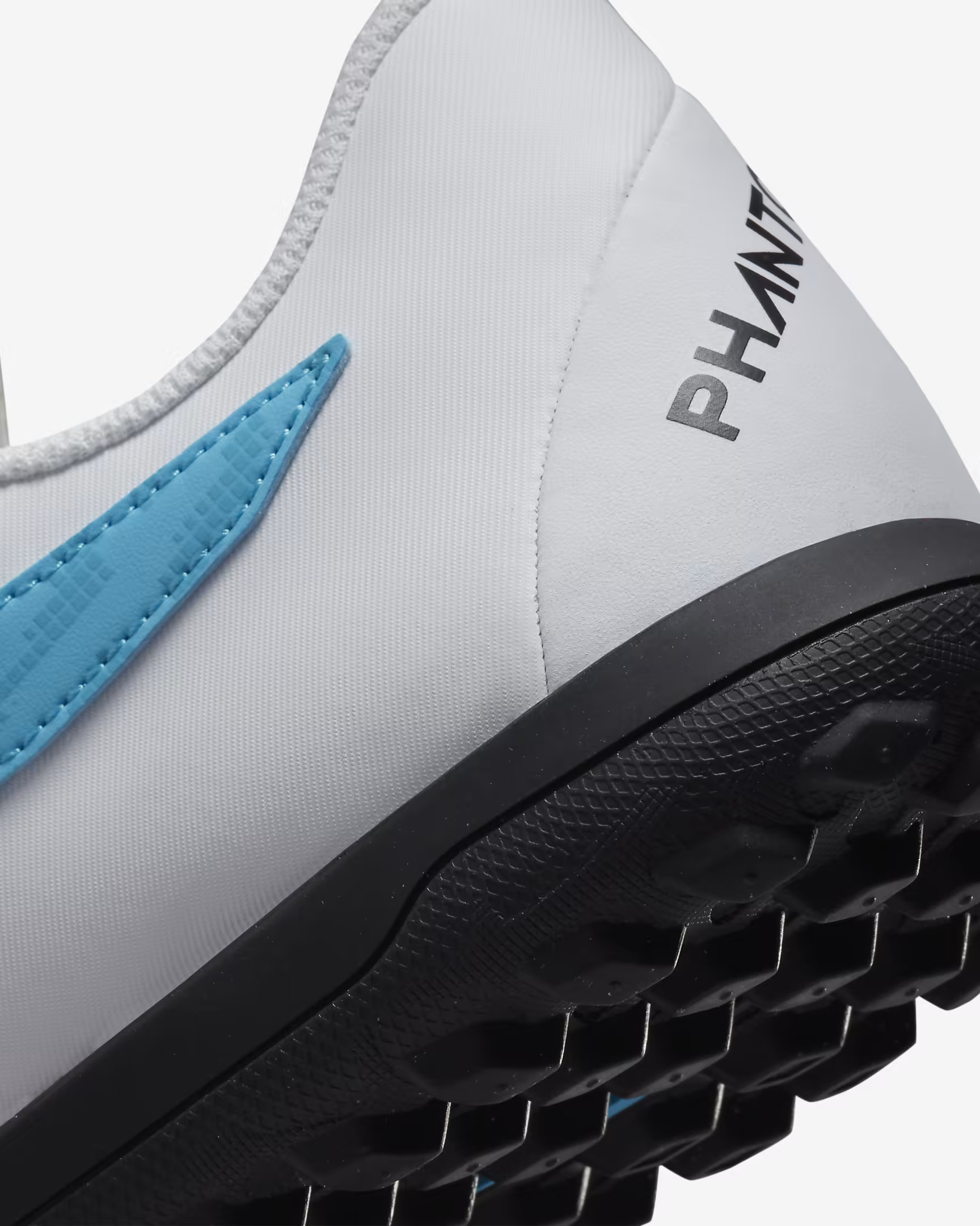 Сороконіжки Nike PHANTOM GX CLUB TF DD9486-446
