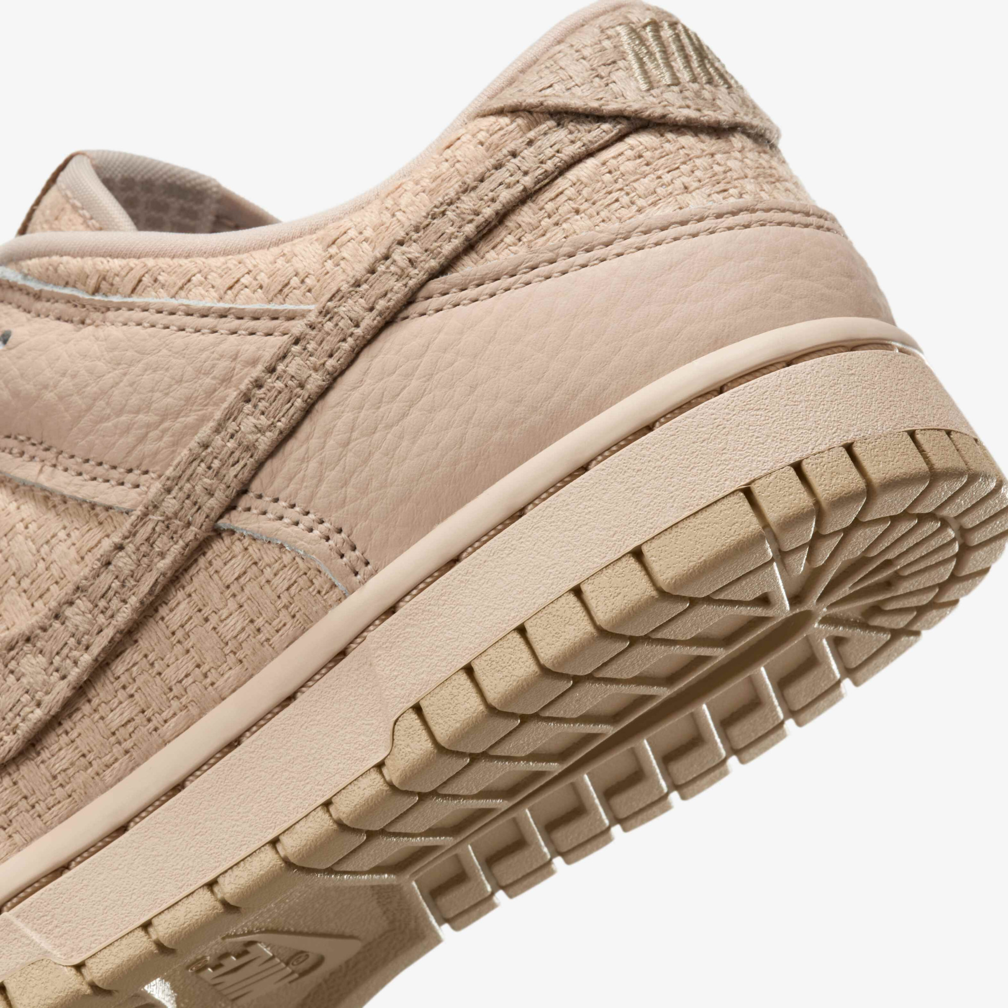 Кросівки Nike W DUNK LOW IB7947-126