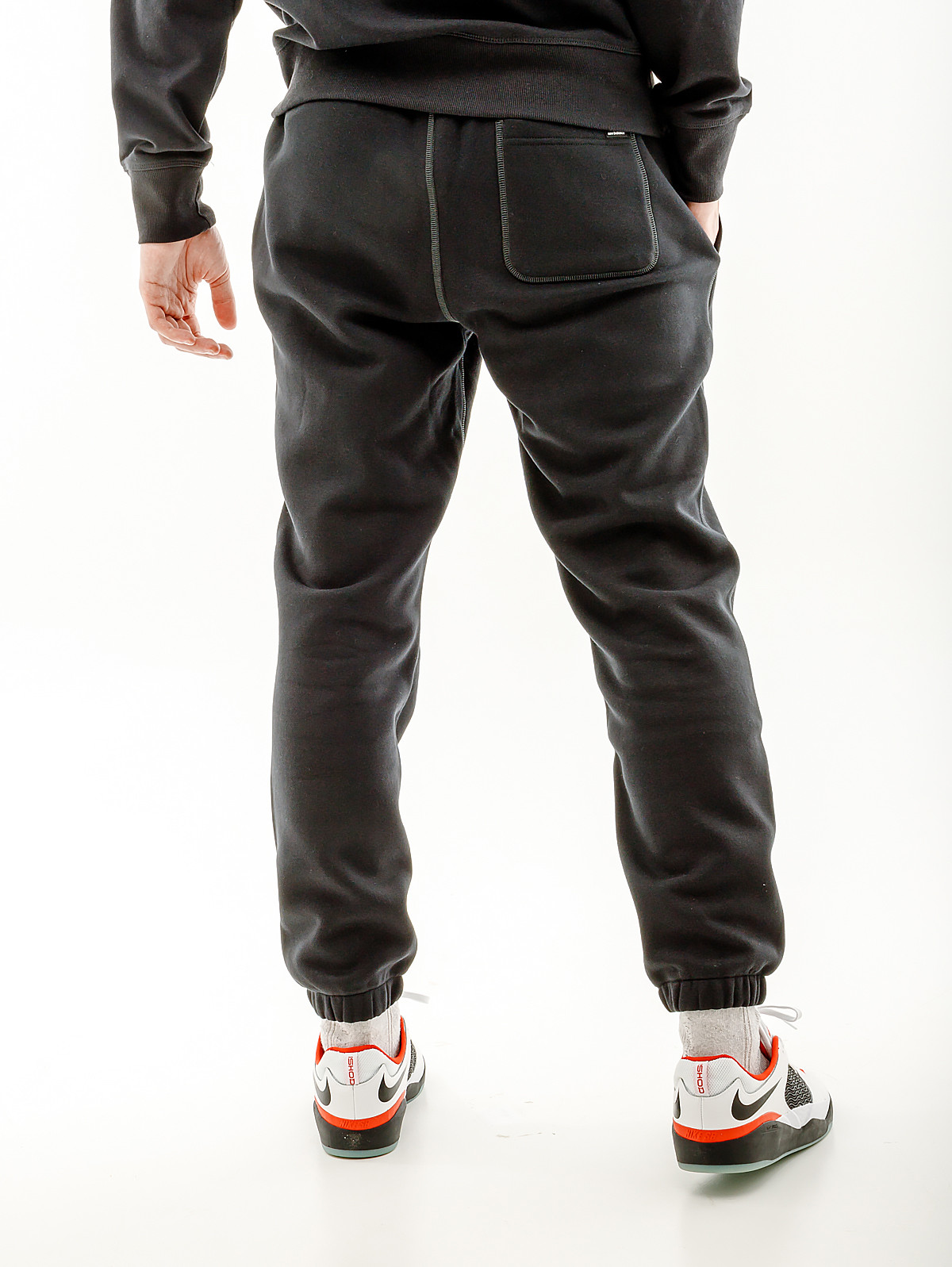 Штани New Balance Essentials Brushed MP33521BK