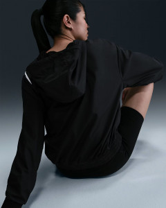 Кофта W NSW CLSSC WVN UV FZ LOGO JKT HM8971-010 Nike L Чорний HM8971-010