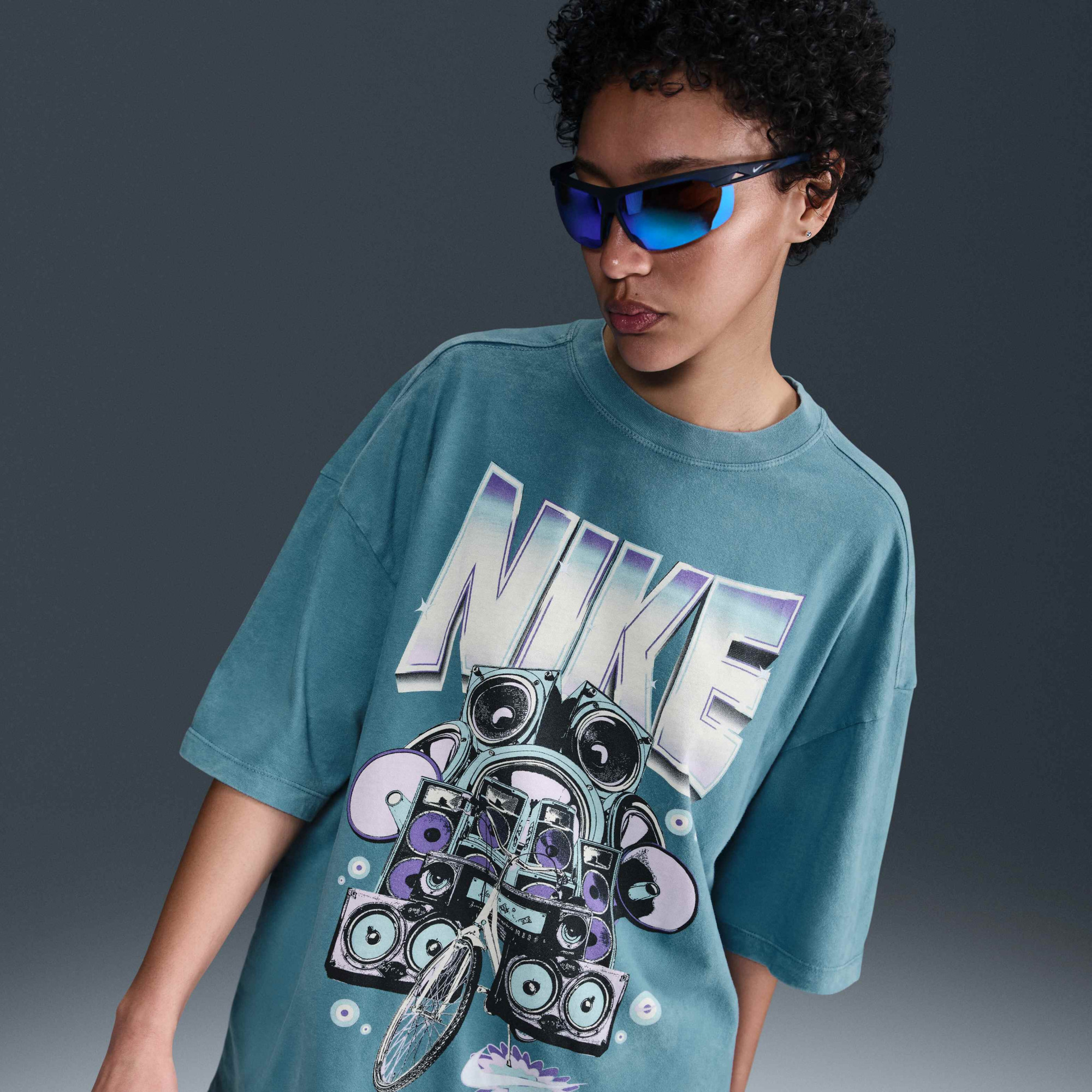 Футболка жіноча Nike Sportswear WomenS Oversized Short-Sleeve T-Shirt Light Blue HF9691-006