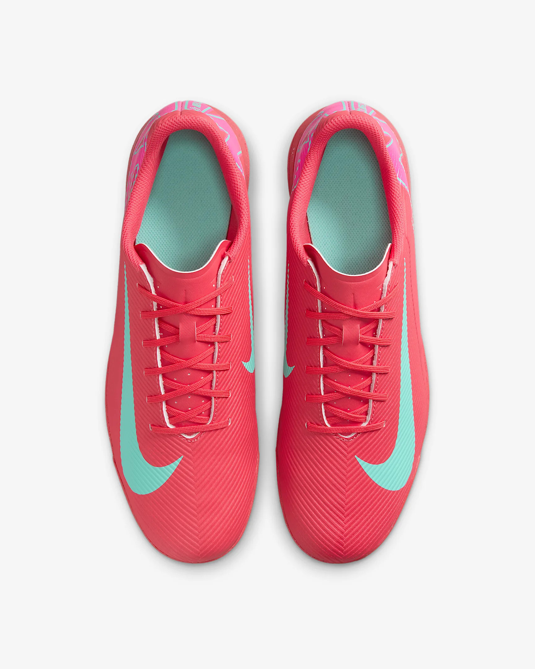 Сороконіжки Nike VAPOR 16 CLUB TF FQ8446-800