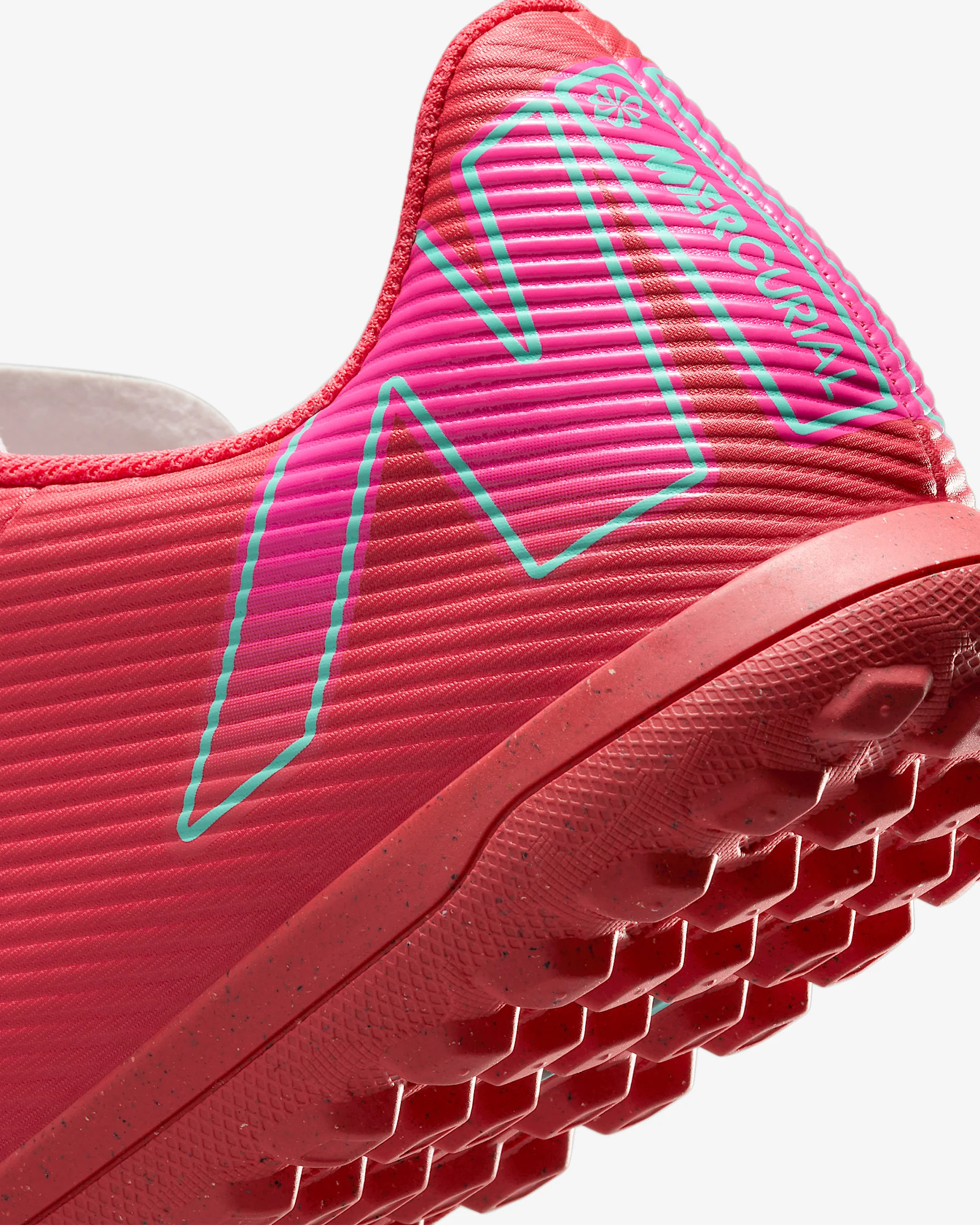 Сороконіжки Nike VAPOR 16 CLUB TF FQ8446-800