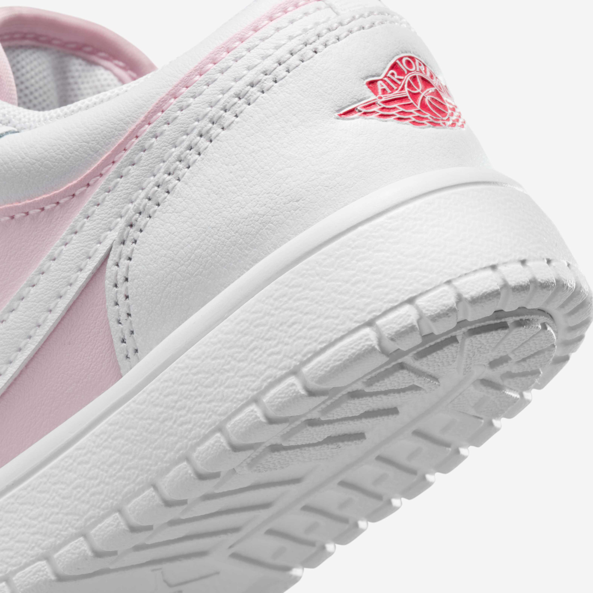 Кросівки DR9748-608 Jordan DR9748-608