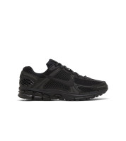 Кросівки Nike ZOOM VOMERO 5 BV1358-003