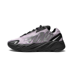 Кросівки Adidas Yeezy Boost 700 Mnvn GW9526